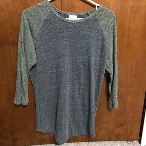 Lularoe relaxed fit quarter sleeve shirt